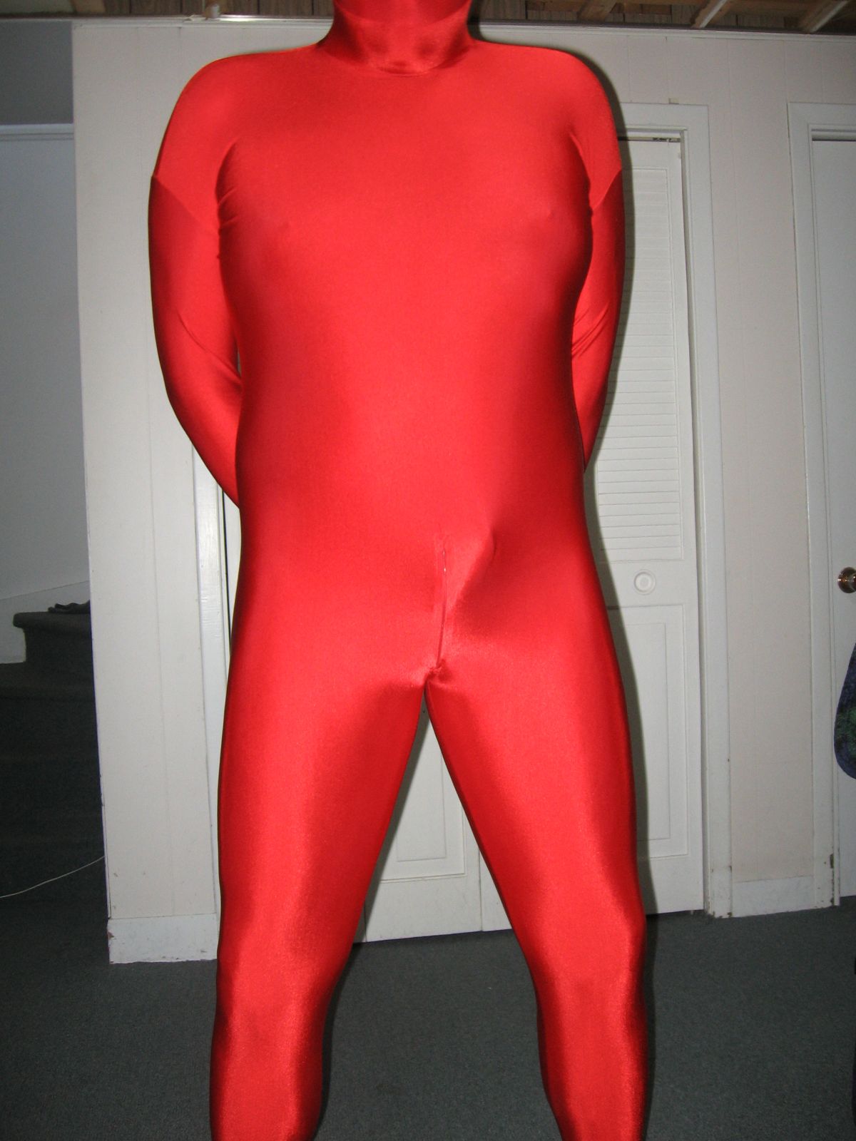 Zentai Rouge
Mots-clés: rouge